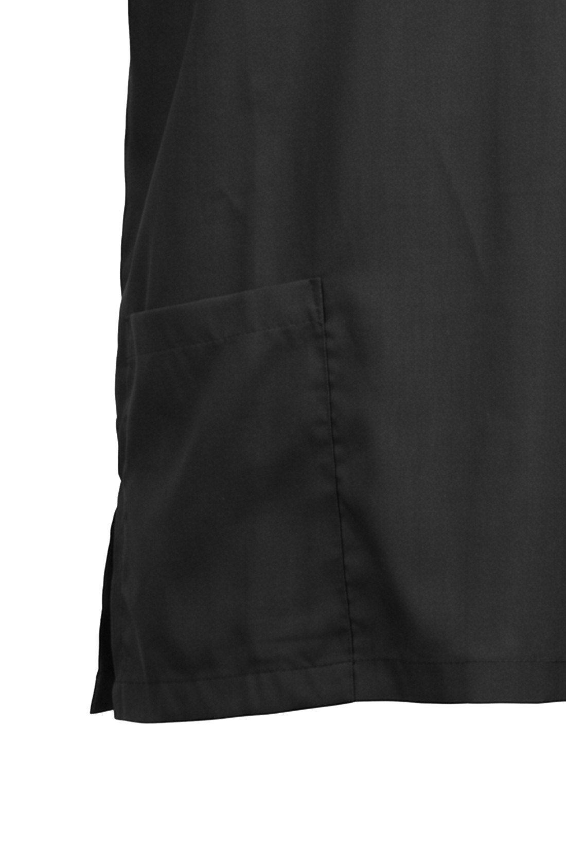 Side pocket and hem detail